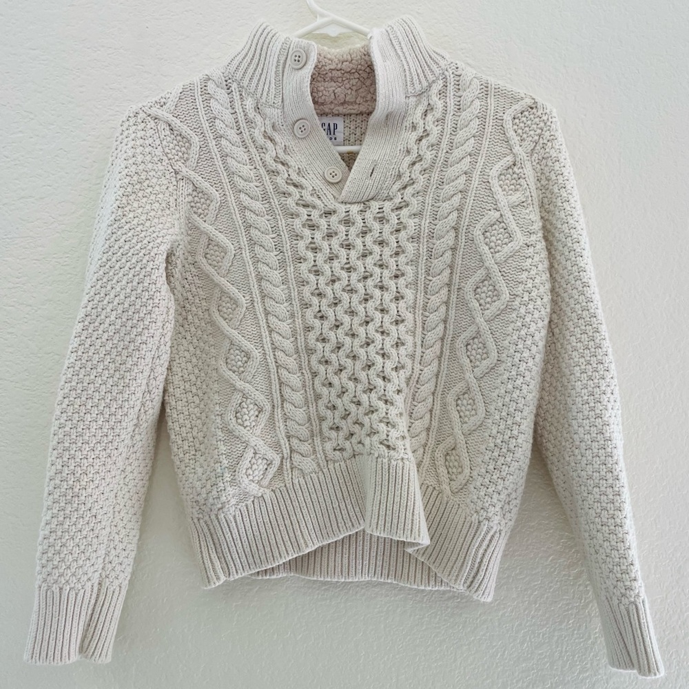 Boy’s sweater